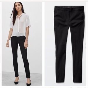 ARITZIA BABATON GREY bi stretch dress pants (size 6)